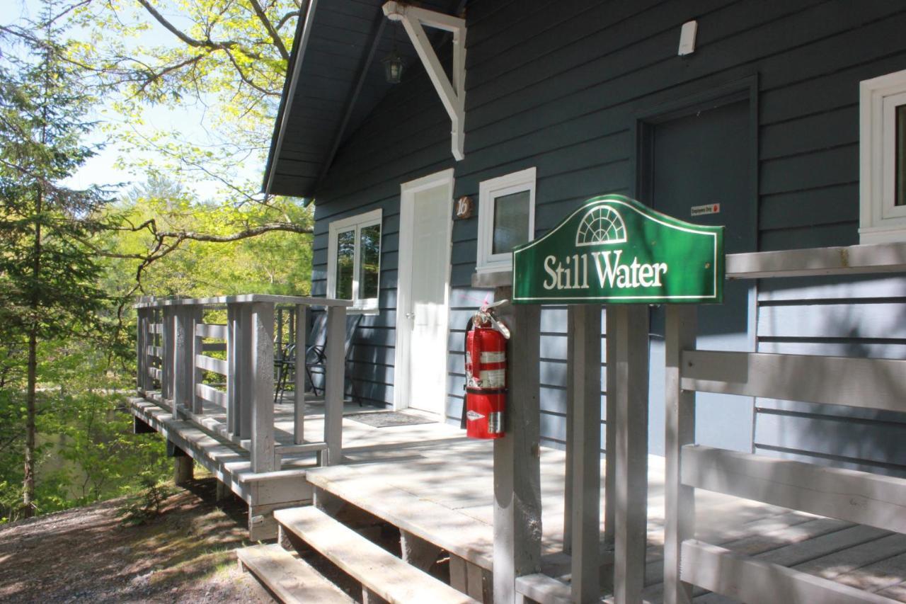Trillium Resort&Spa Port Sydney Exterior foto